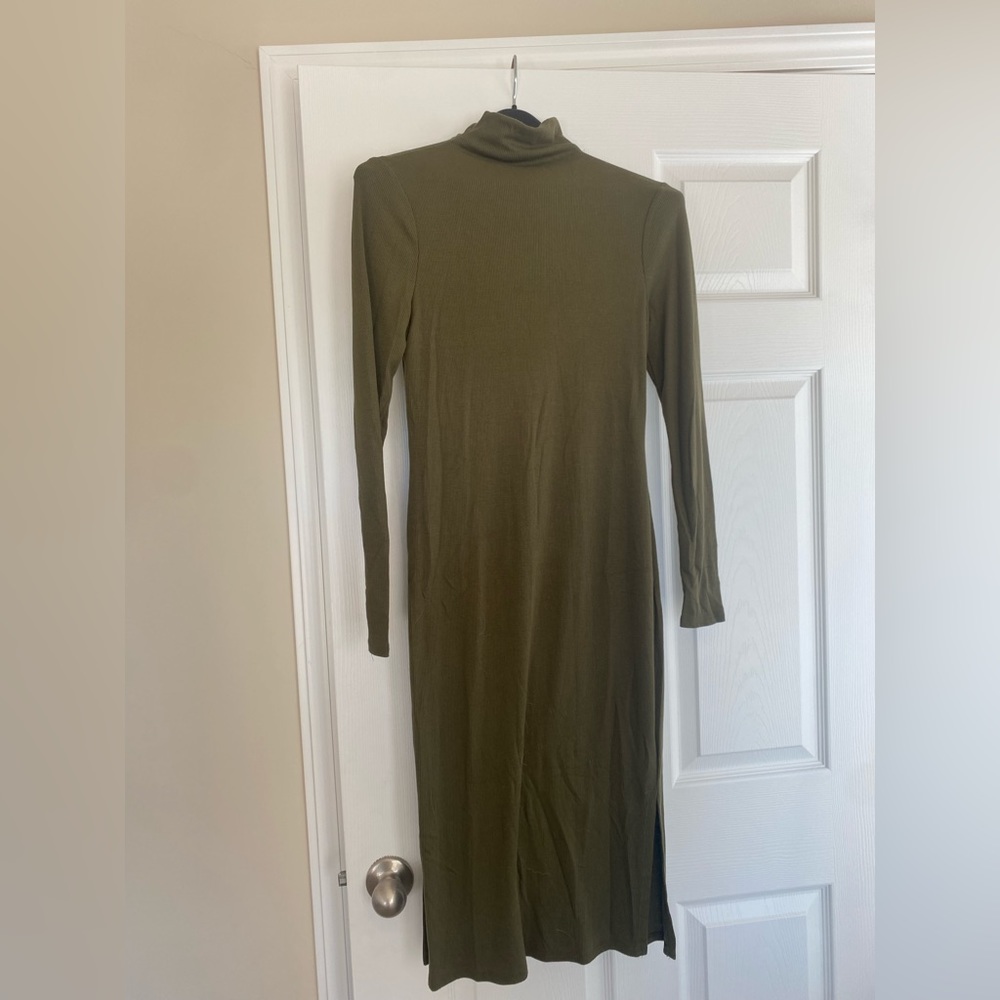 A New Day green turtle neck calf length dress